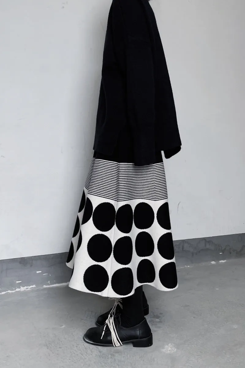 Polka Dot Striped Knit Skirt Dark Style