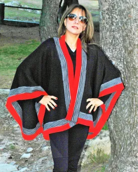 "Kayak" Cape