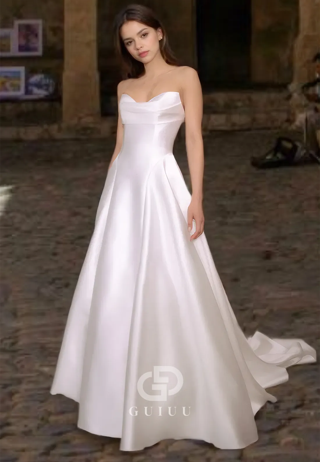 Simple A-Line strapless Wedding Dress with Pleats and Train Sleeveless