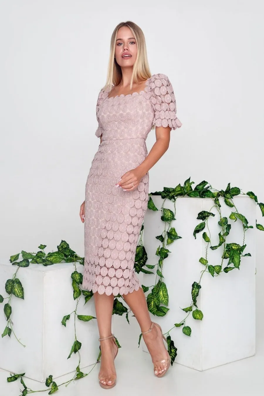 Stylish lace temperament, commuter mid-skirt, three-tone mid-rise solid color wrap-around midi dress