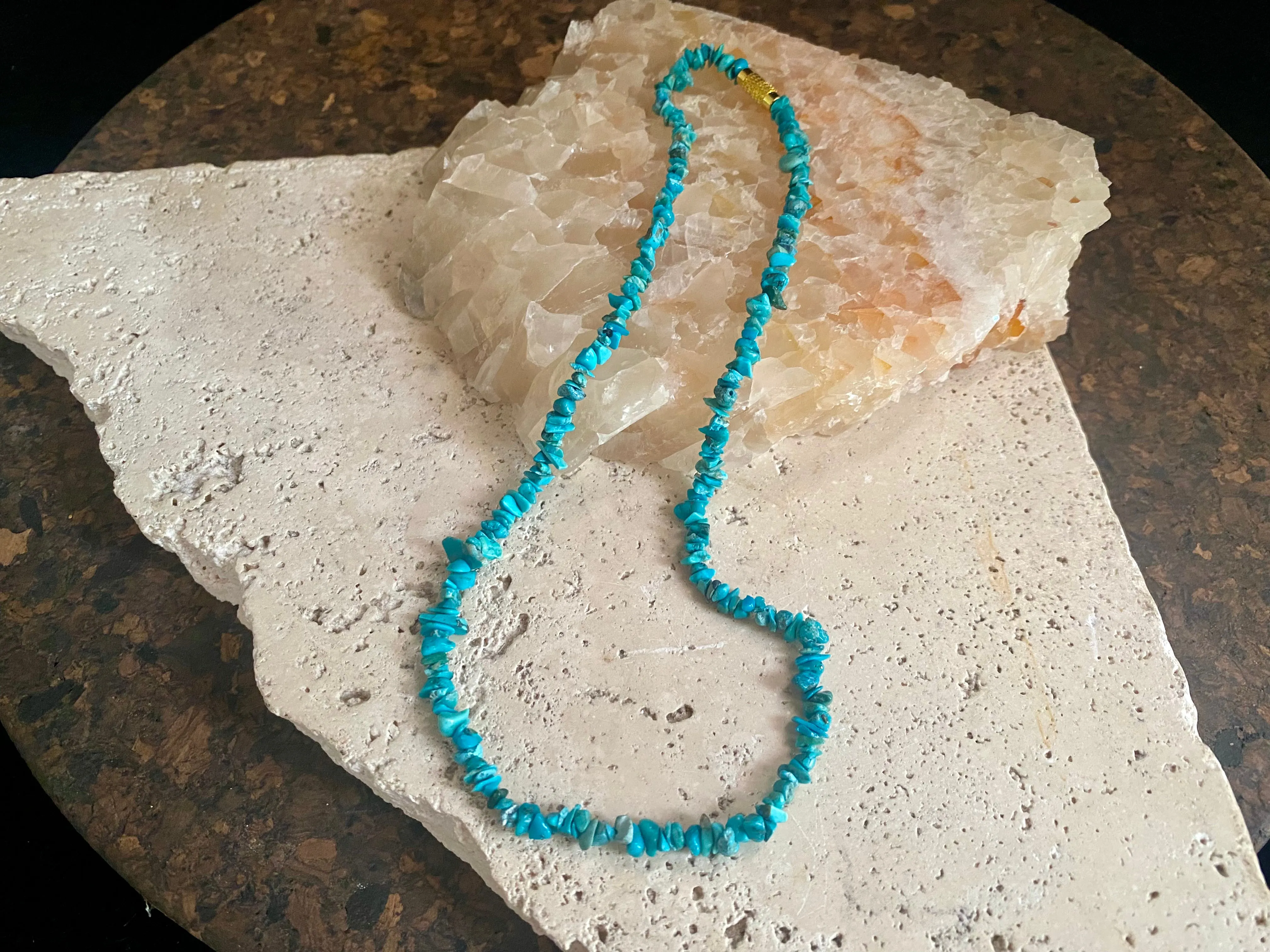 Turquoise Chip Choker Necklace